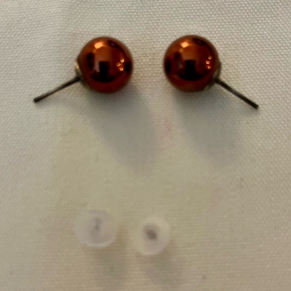 Vintage Copper Ball Stud Earrings - Picture 9 of 16